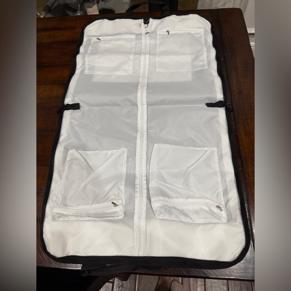 New Top Gun TGLC Garment Bag Grand Tourismo 2024/25 - Picture 3 of 3